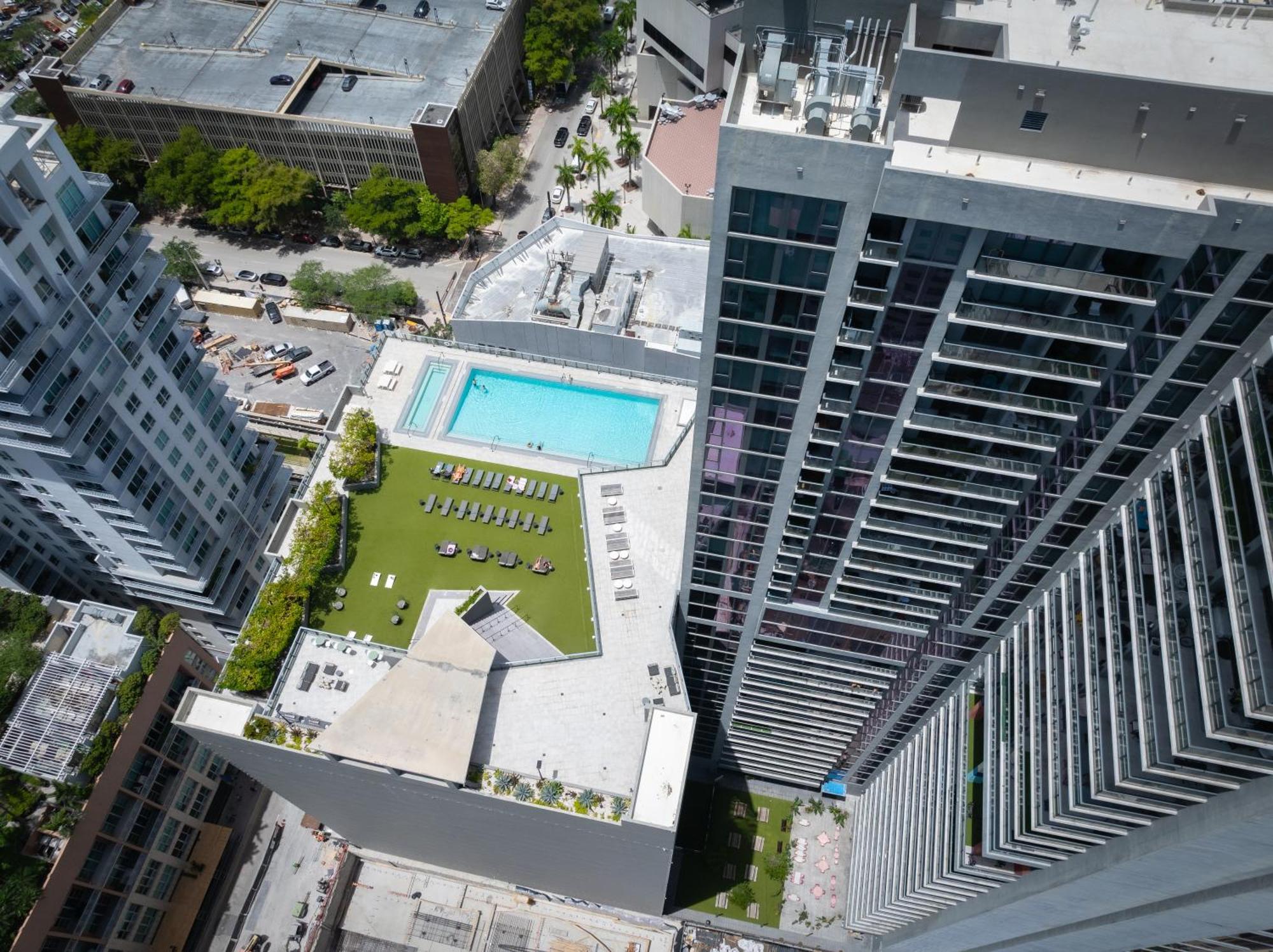 Stunning 2bd 2ba High-rise In Downtown With Amazing Views * Miami